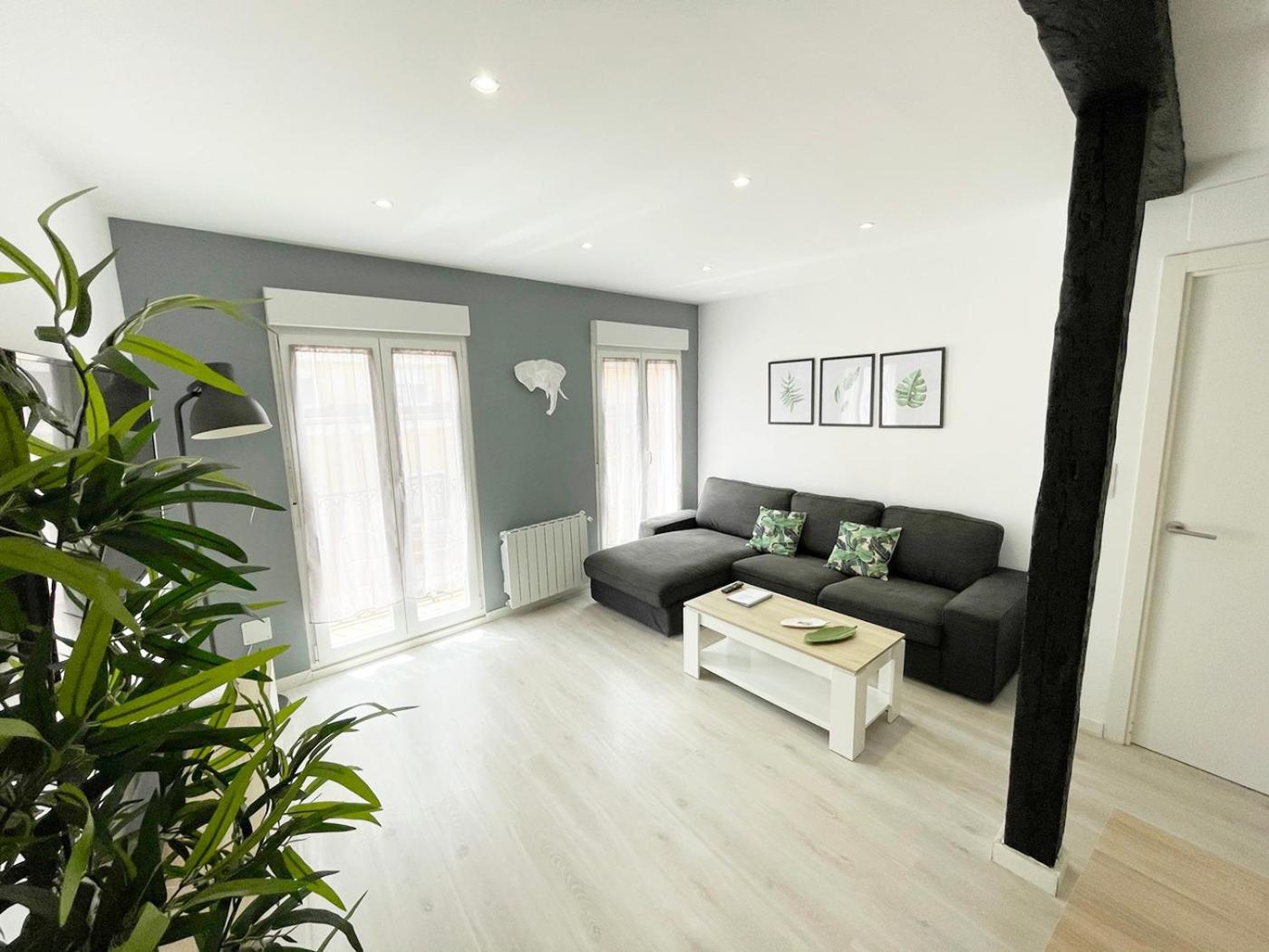 Luminoso Apartamento En Pleno Centro De Santander Exterior foto